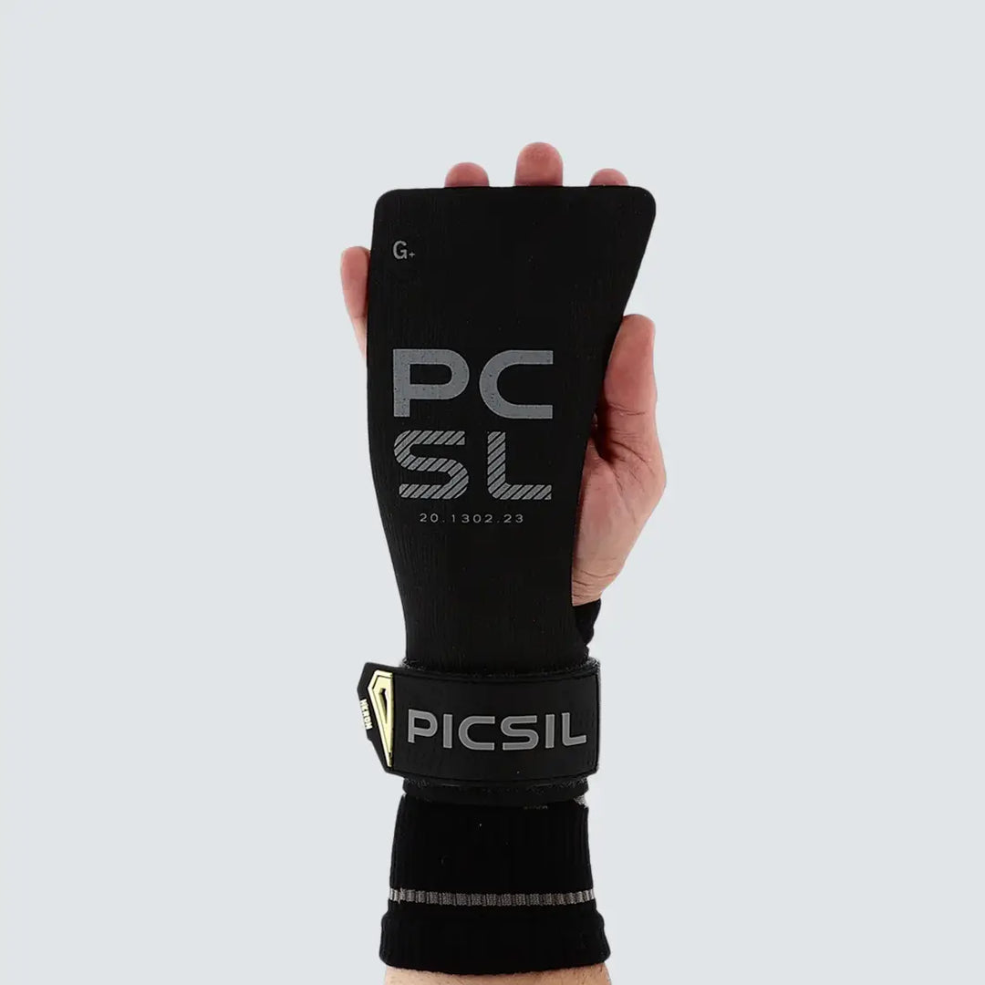 Picsil Heron Grips + Wristbands (Moonless)