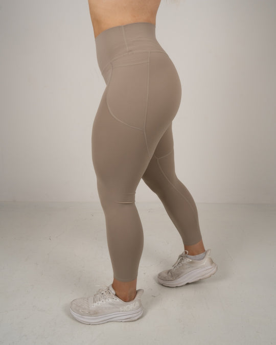 Elevate Leggings (Sand)