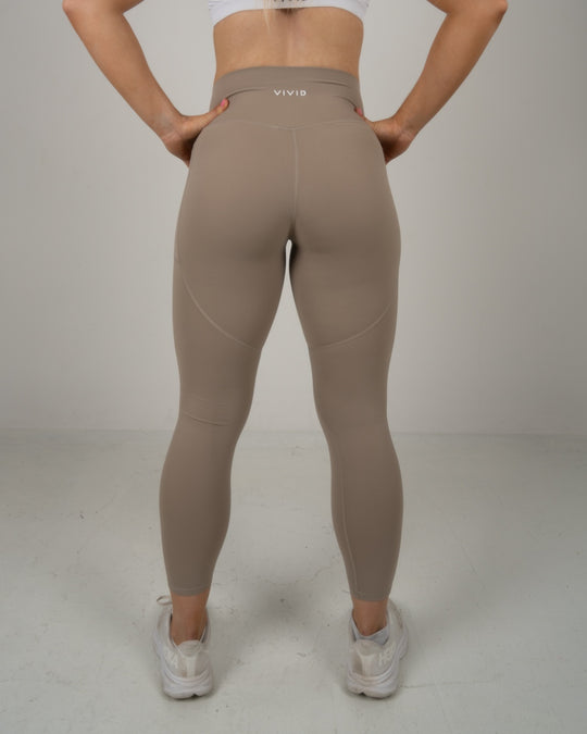 Elevate Leggings (Sand)