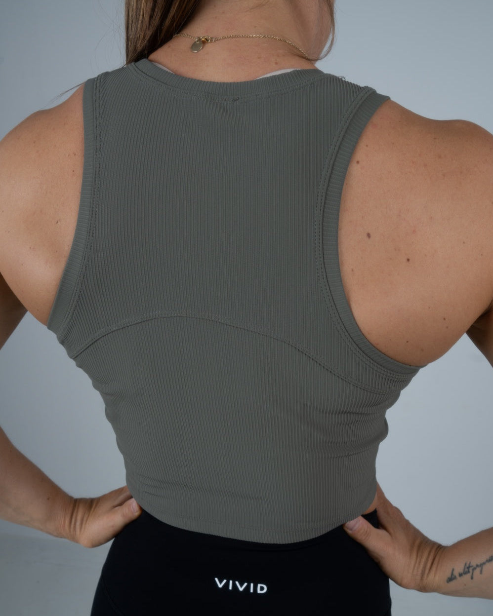 Elevate Ribbed Top (Olive Green)